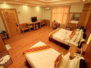 Inle Cherry Queen Hotel Nyaung Shwe Exterior foto